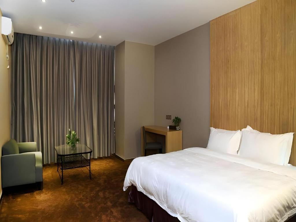 The Art Hotel Shenzhen Exterior photo